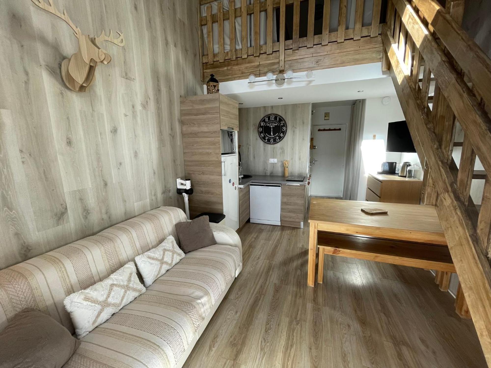 Risoul 1850 Beau Duplex Pour 6 Pers En Plein Centre De La Station Apartamento Exterior foto